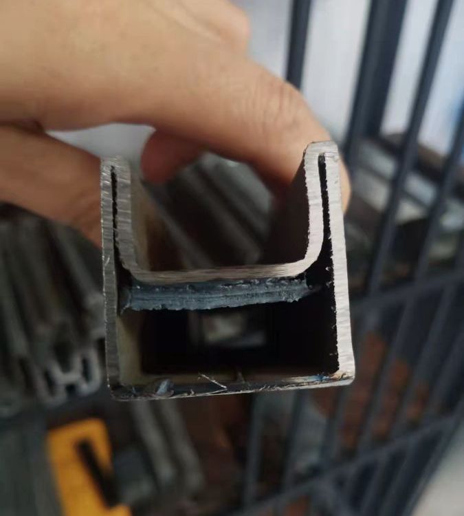 20*40凹槽管 40*100凹槽管 40*80凹槽管 60*80凹槽管厂家